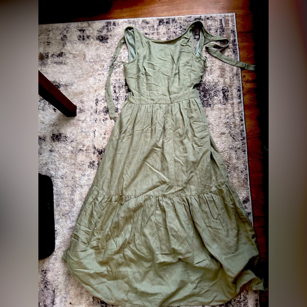 Sage green tie back midi dress
